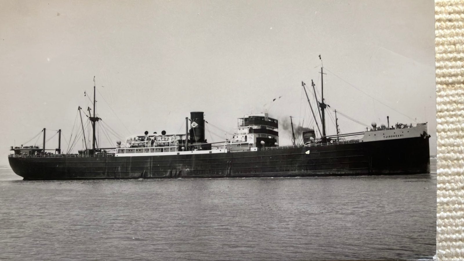TJISONDARI   1926  KJCPL  van 1955-1957, Verzamelen, Scheepvaart, Ophalen of Verzenden, Zo goed als nieuw, Kaart, Foto of Prent