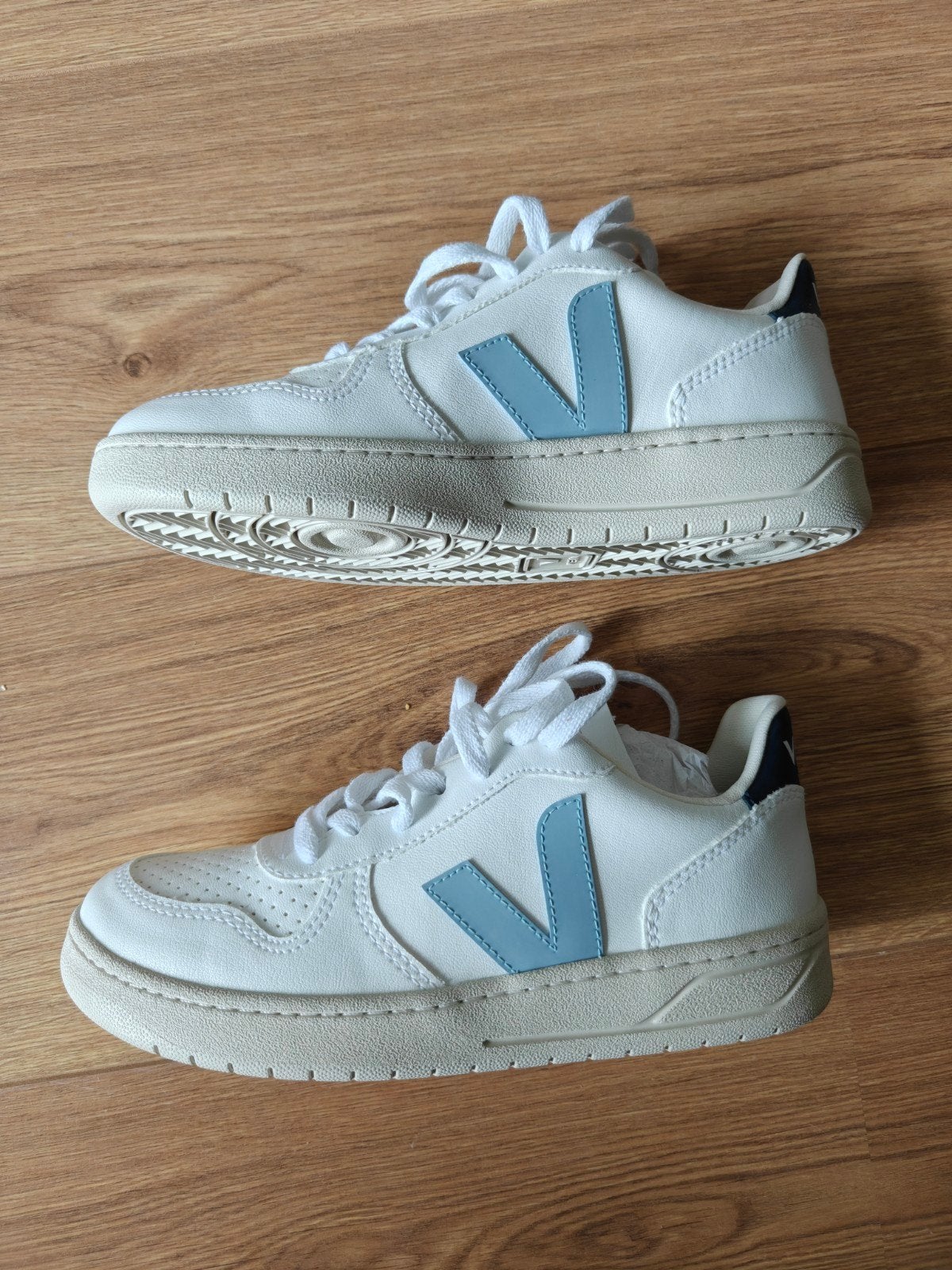 Veja V-10 sneakers white steel nautico maat 37, Kleding | Dames, Wit, Nieuw, Veja, Ophalen of Verzenden