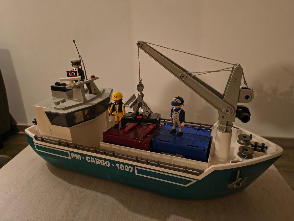 Playmobil Vrachtschip met laadkraan, Complete set, Ophalen of Verzenden, Zo goed als nieuw, City action