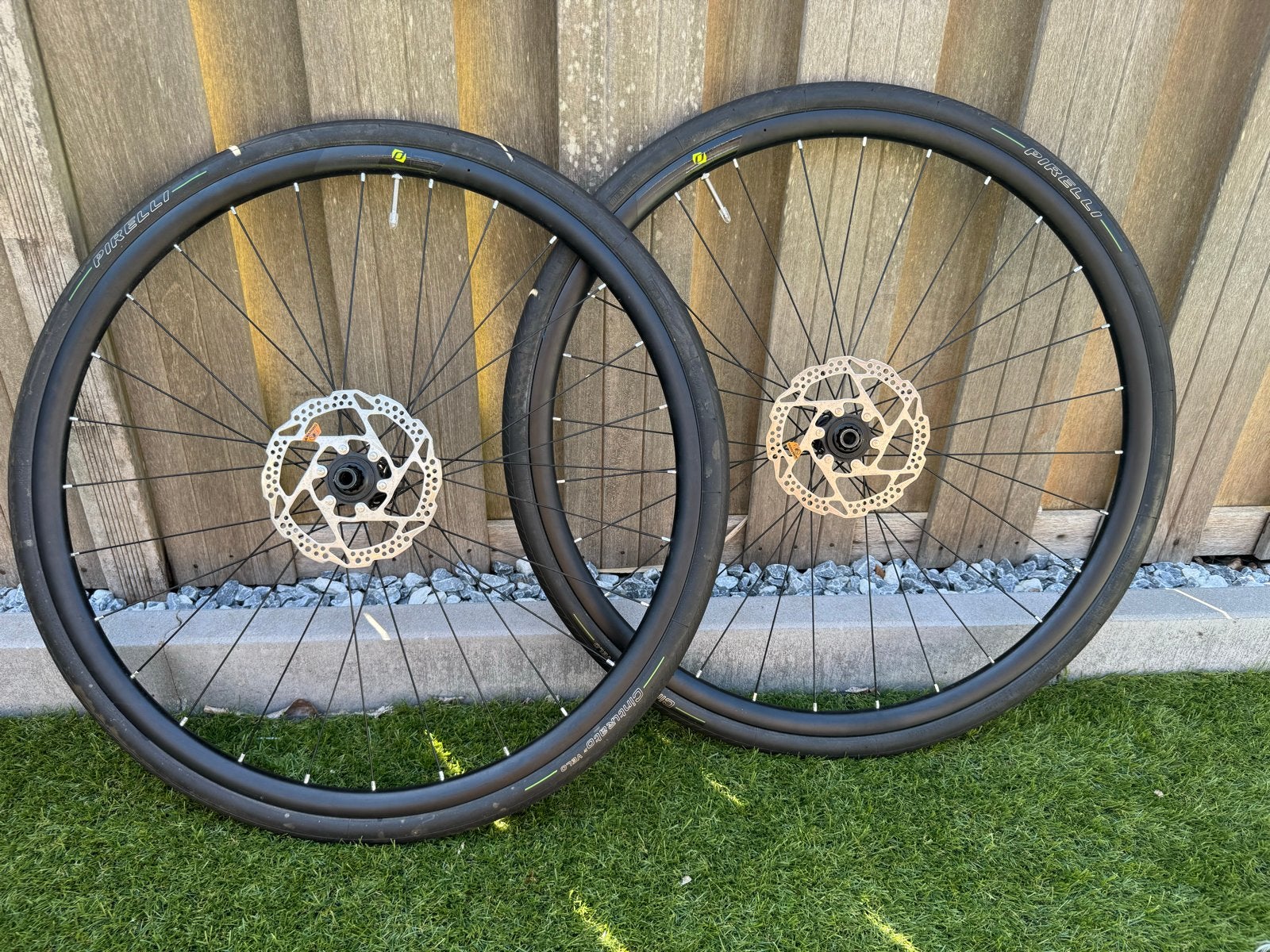 Syncros Wielset met Pirelli Cinturato 32mm banden, Fietsen en Brommers, Zo goed als nieuw, Gravelbike, Aluminium, Ophalen