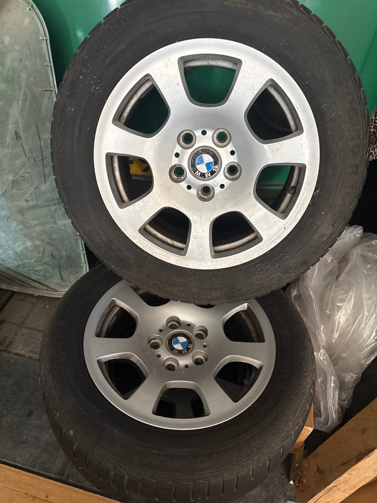 Originele BMW E36 lichtmetalen velgen met banden, 205/60R 16, Ophalen, 16 inch, 205 mm, Band(en)