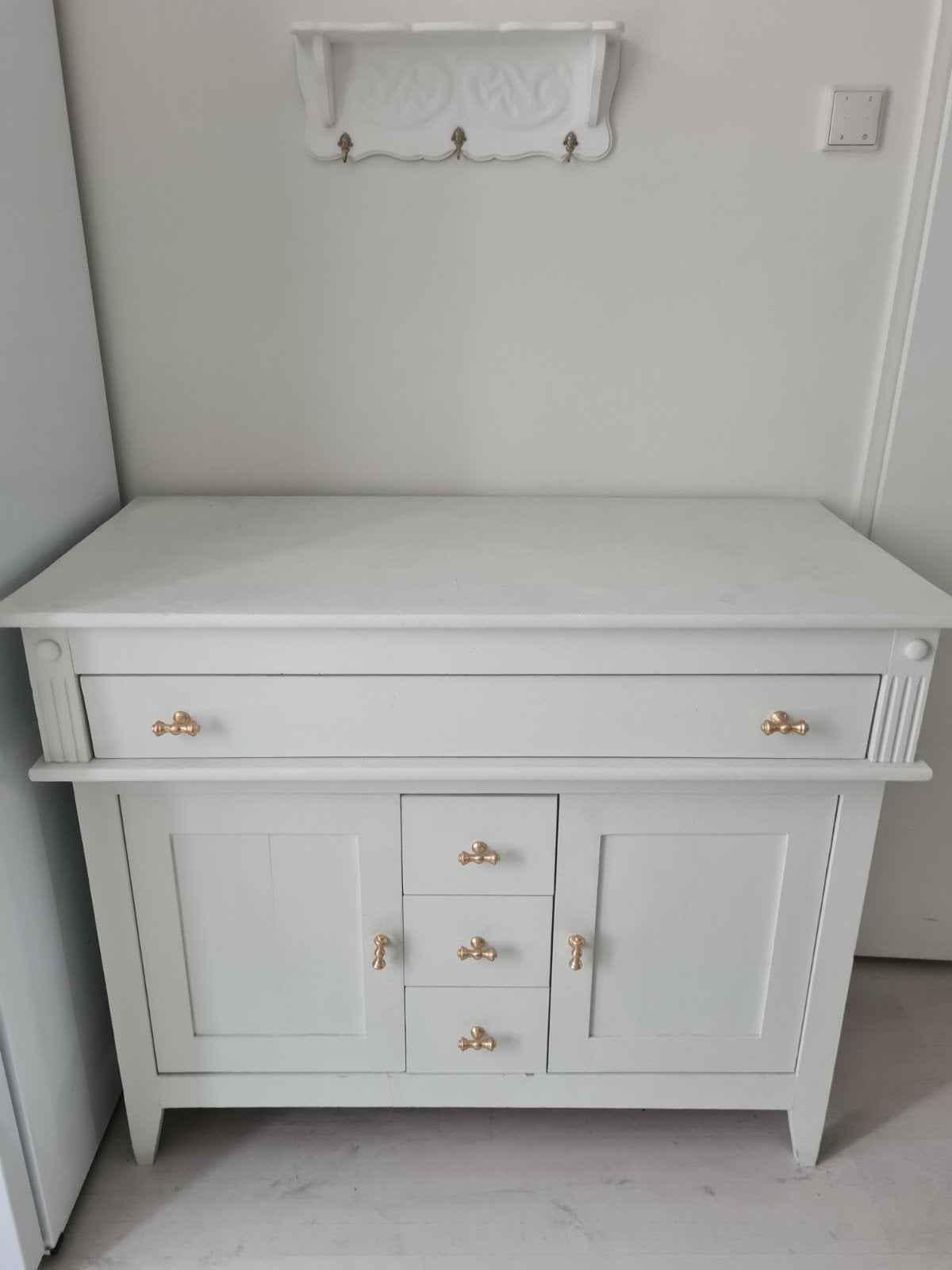 Vintage houten commode/theekast, Ophalen