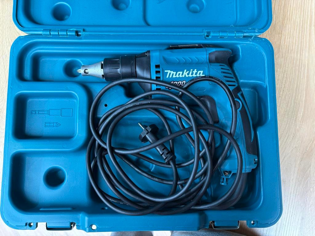 Makita gipsplaatschroevendraaier FS4000K, Variabele snelheid, Overige typen, Ophalen of Verzenden, Zo goed als nieuw