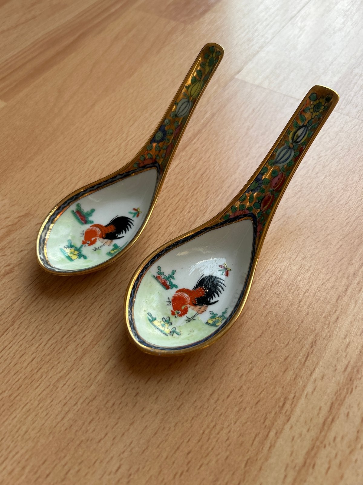 Set van 2 Chinese porseleinen lepels met haan decor, Ophalen of Verzenden