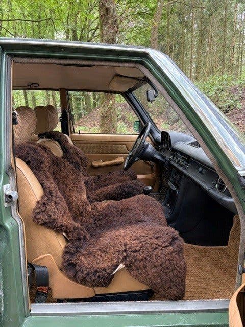Mercedes-Benz 200 W115 /8 Nickelgrün (DB870) 1975 oldtimer, foto 11