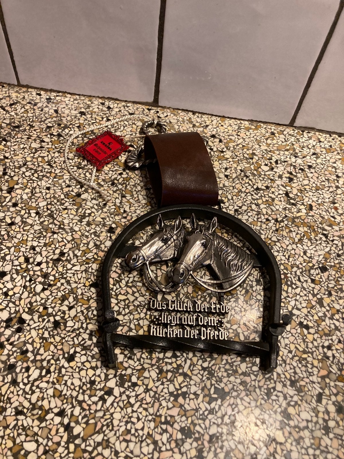 Mooie hanger met halen paarden, Ophalen of Verzenden