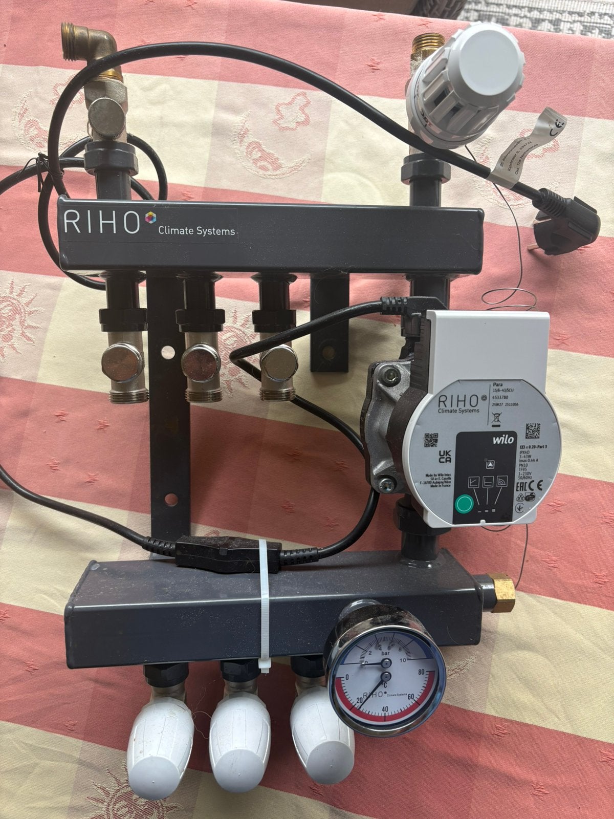Verdeler vloerverwarming met zuinige pomp, Ophalen, Minder dan 30 cm, Overige typen, Minder dan 60 cm
