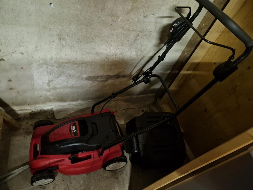 Grasmaaier MTD Optima 38 E - Z.g.a.n. voor camping/tuin, Ophalen