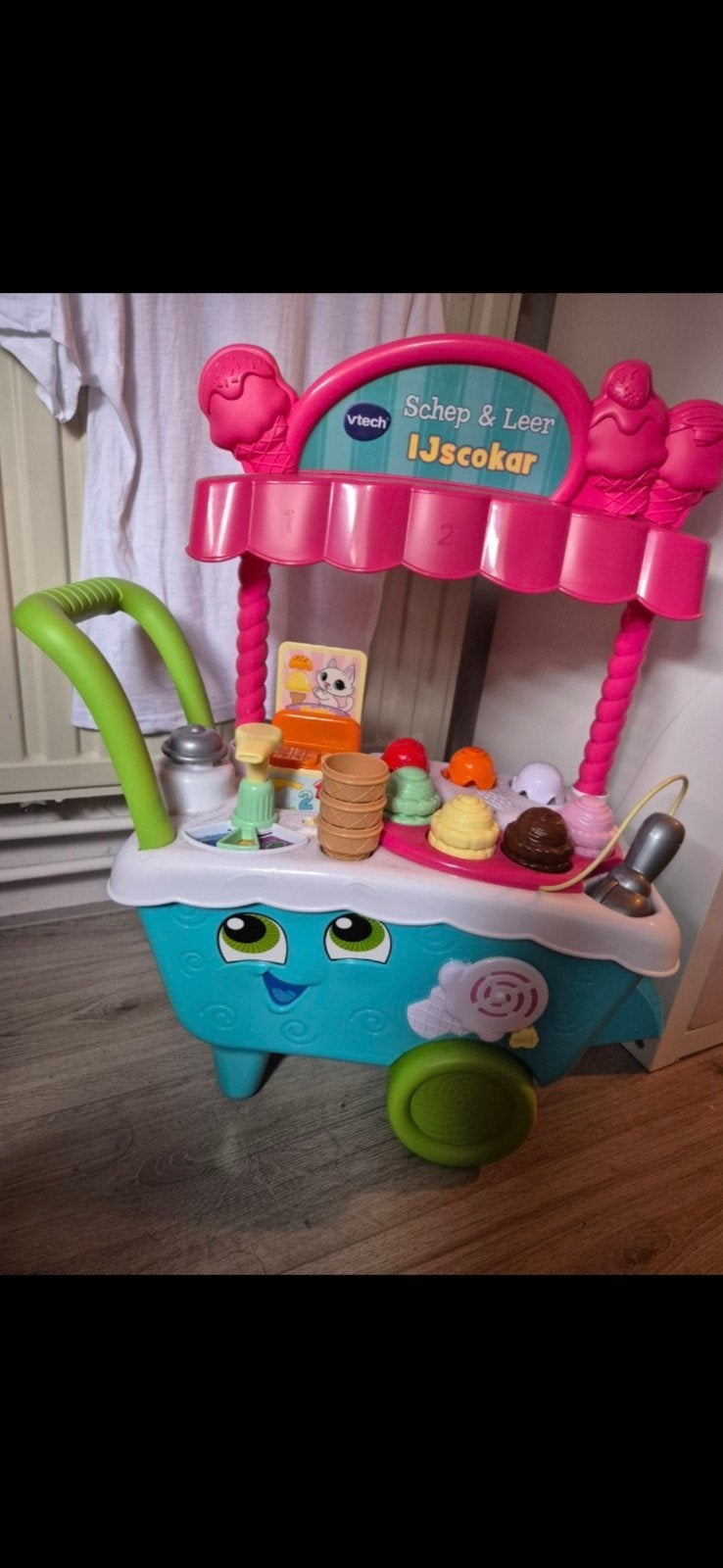 Vtech ijscokar, Ophalen
