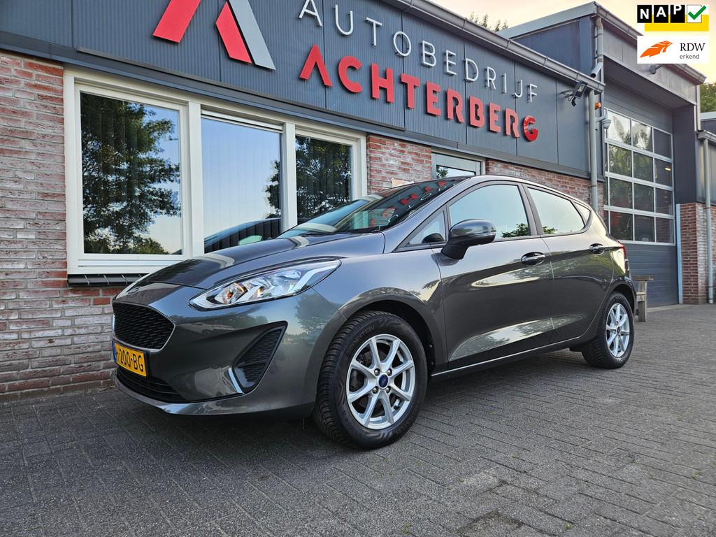 Ford Fiesta 1.1 Trend Trekhaak! PDC! Navigatie! Nette Auto!, Gebruikt, 49 €/maand, Origineel Nederlands, Bedrijf