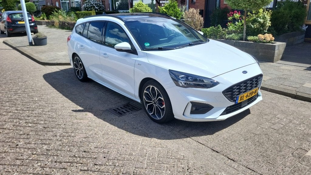 Ford Focus 1.5 Ecoboost 150pk Aut 2019 Wit, 1345 kg, Stof, Euro 6, 4 cilinders
