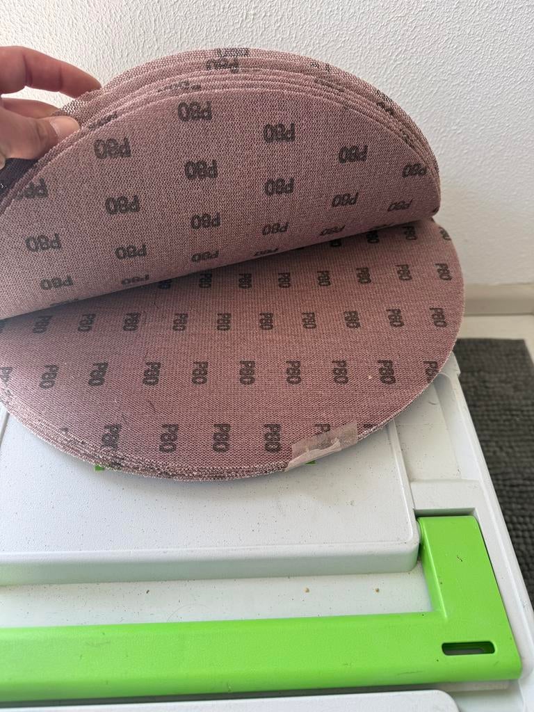 Schuurpapier klittenband 400 mm gaas stofgaten nieuw 10 stuk, Ophalen of Verzenden, Nieuw, 600 tot 1200 watt, Overige typen