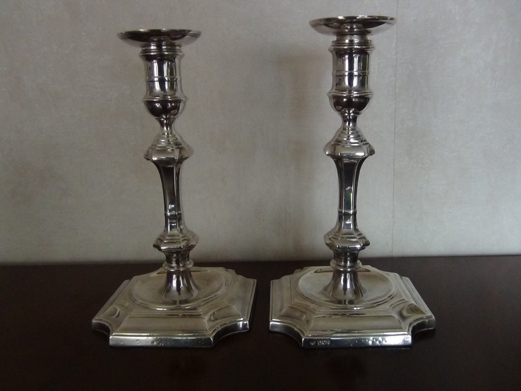 2 ANTIEKe engelse zilveren kandelaars gekeurd  uit 1901 Fj3, Ophalen of Verzenden, Zilver