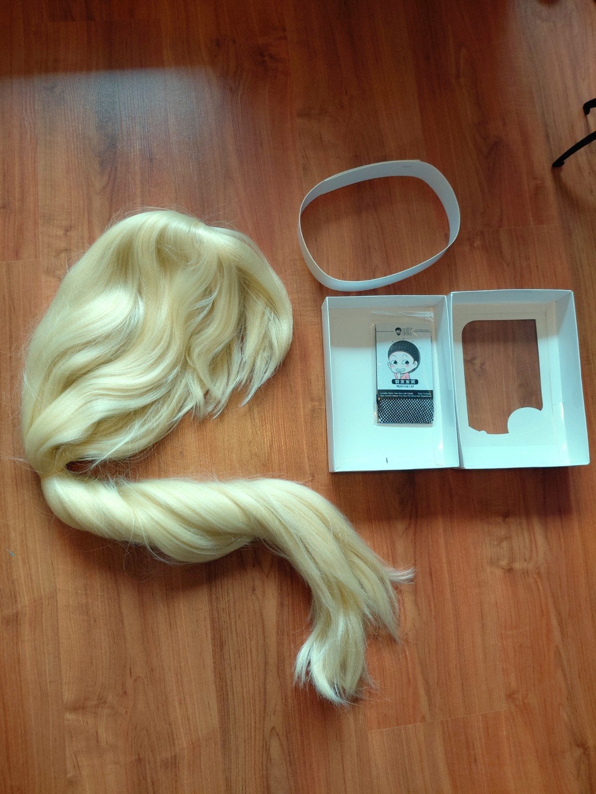 Hele Lange Blonde Pruik!, Ophalen of Verzenden, Zo goed als nieuw, 104 of kleiner, Jongen of Meisje