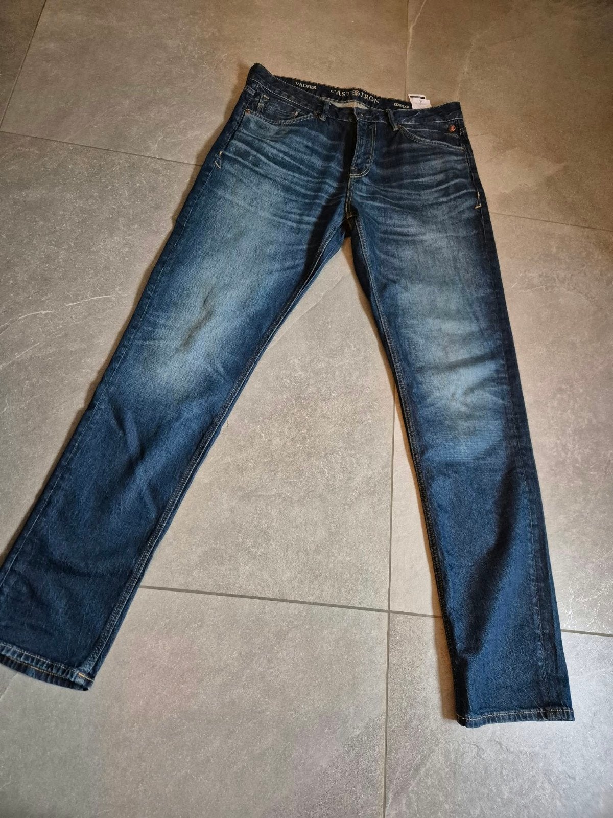 Cast Iron Jeans W34 L36 - Niet Gedragen, Kleding | Heren, Blauw, Nieuw, Ophalen of Verzenden, W33 - W34 (confectie 48/50)