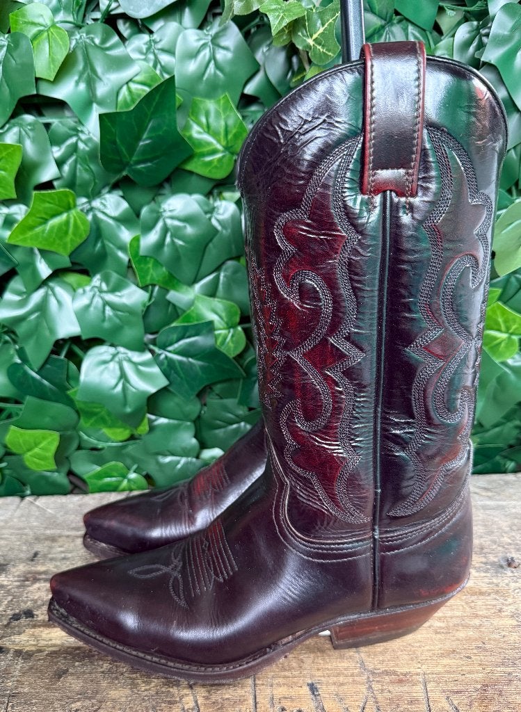 bijna Nieuwe prachtige laarzen van sendra maat 38, Kleding | Dames, Bruin, Ophalen of Verzenden, Zo goed als nieuw, Sendra
