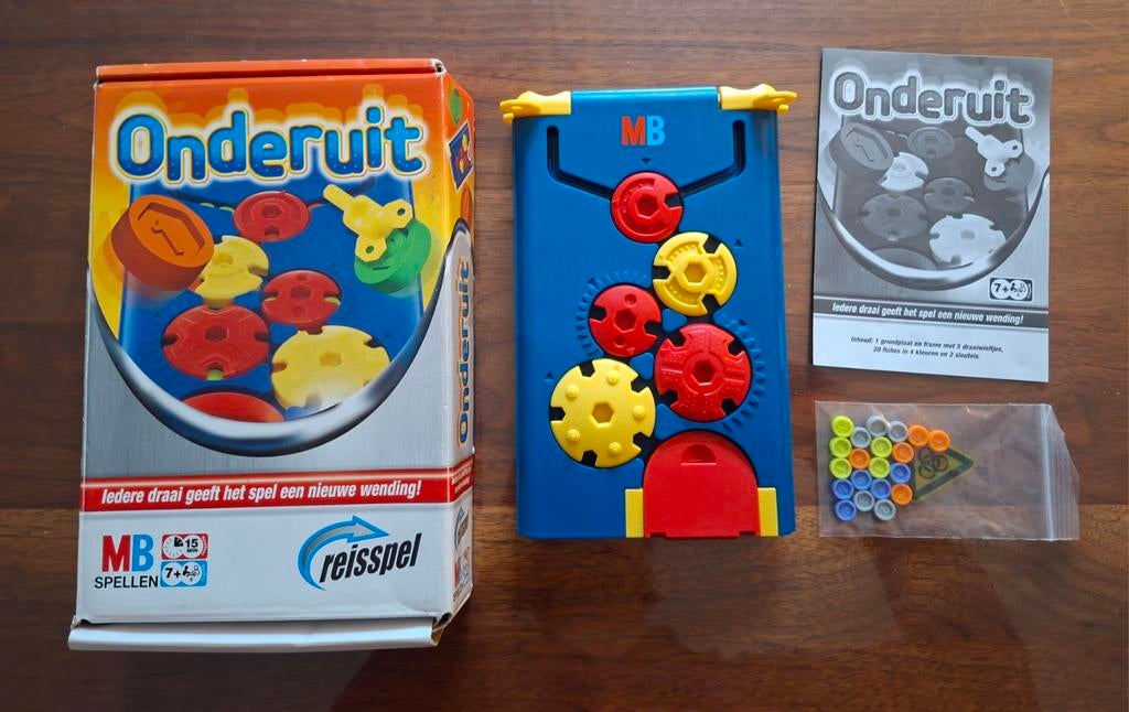 Onderuit spel compleet, Ophalen of Verzenden, Zo goed als nieuw