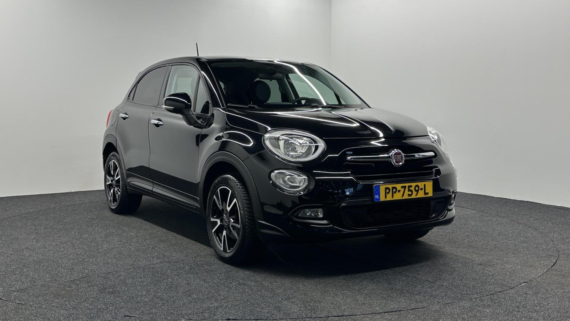 Fiat 500 X 1.4 Turbo MultiAir Lounge TREKHAAK CRUISE LM 7800, Auto's, Voorwielaandrijving, Stof, Gebruikt, 4 cilinders