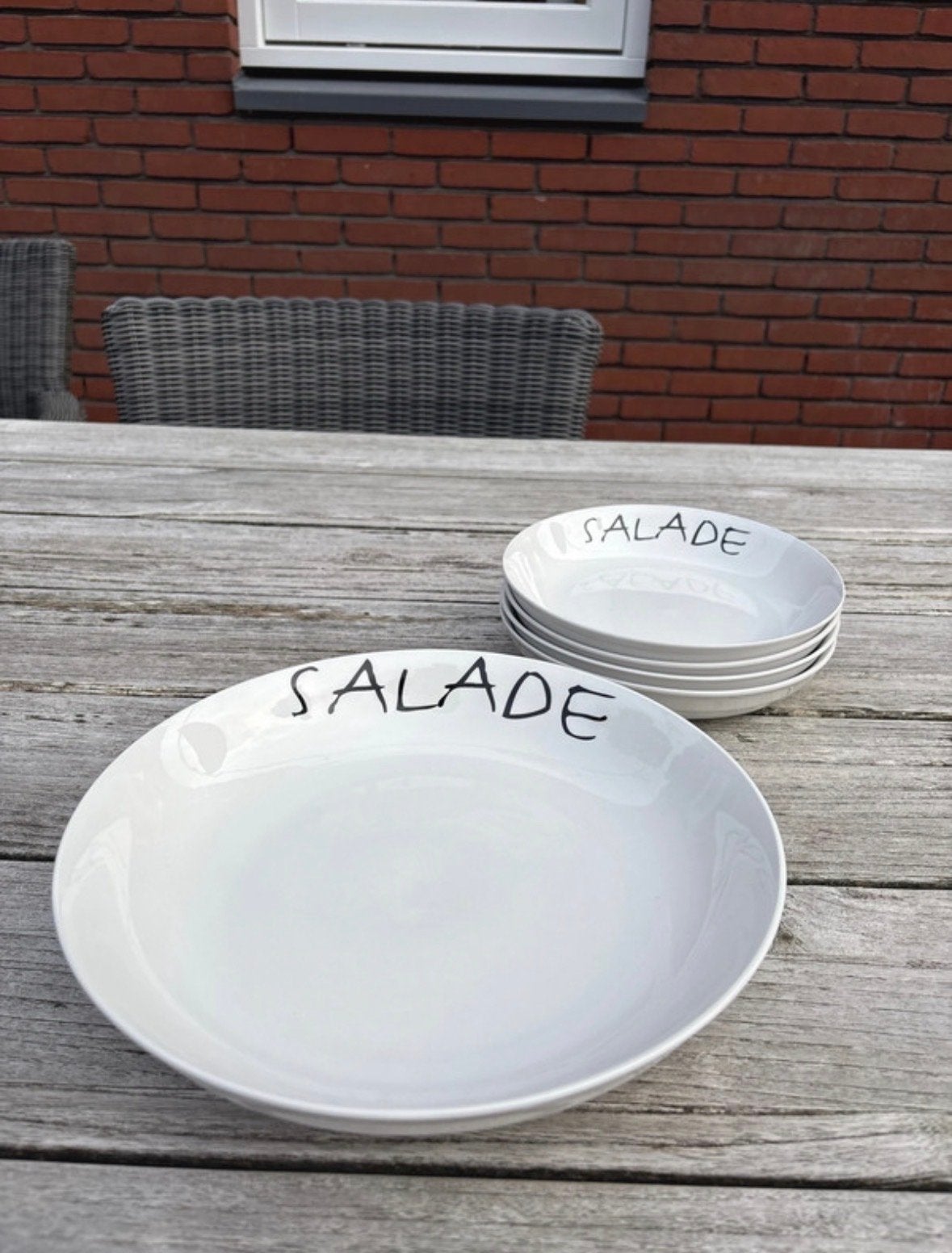 Saladeschaal en 4 salade borden, Keramiek, Ophalen of Verzenden, Zo goed als nieuw, Bord(en)