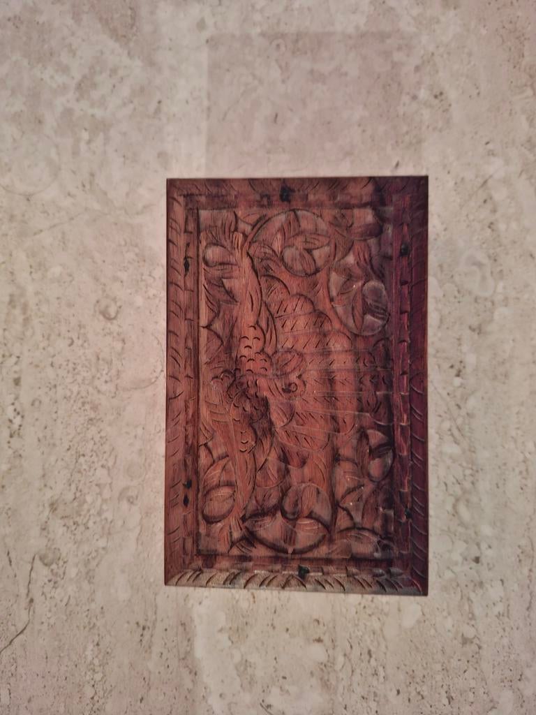 houtsnijwerk doosje uit Indonesië, Antiek en Kunst, Kunst | Beelden en Houtsnijwerken, Ophalen of Verzenden