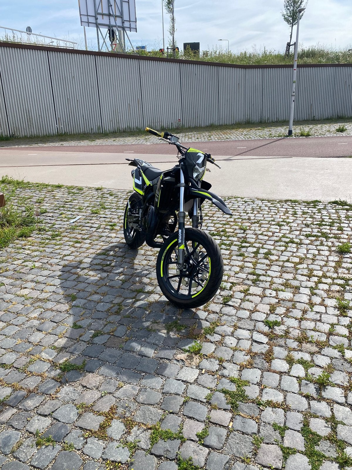 Sherco sm50r WAARDEPEILING!, Zo goed als nieuw, 50 cc, 5 versnellingen, Ophalen