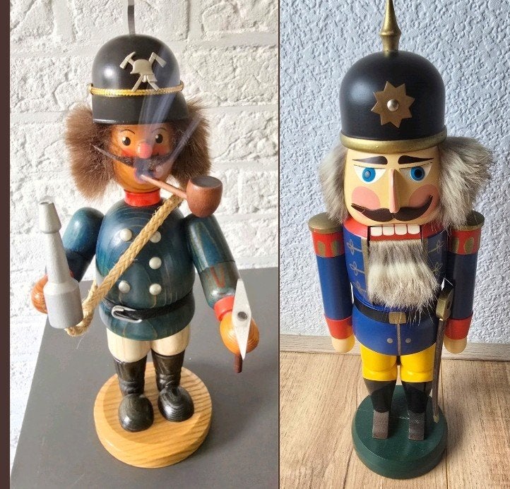 Kerst deco Nussknacker én Raucherman pst te koop 37 +29 cm, Ophalen of Verzenden, Gebruikt