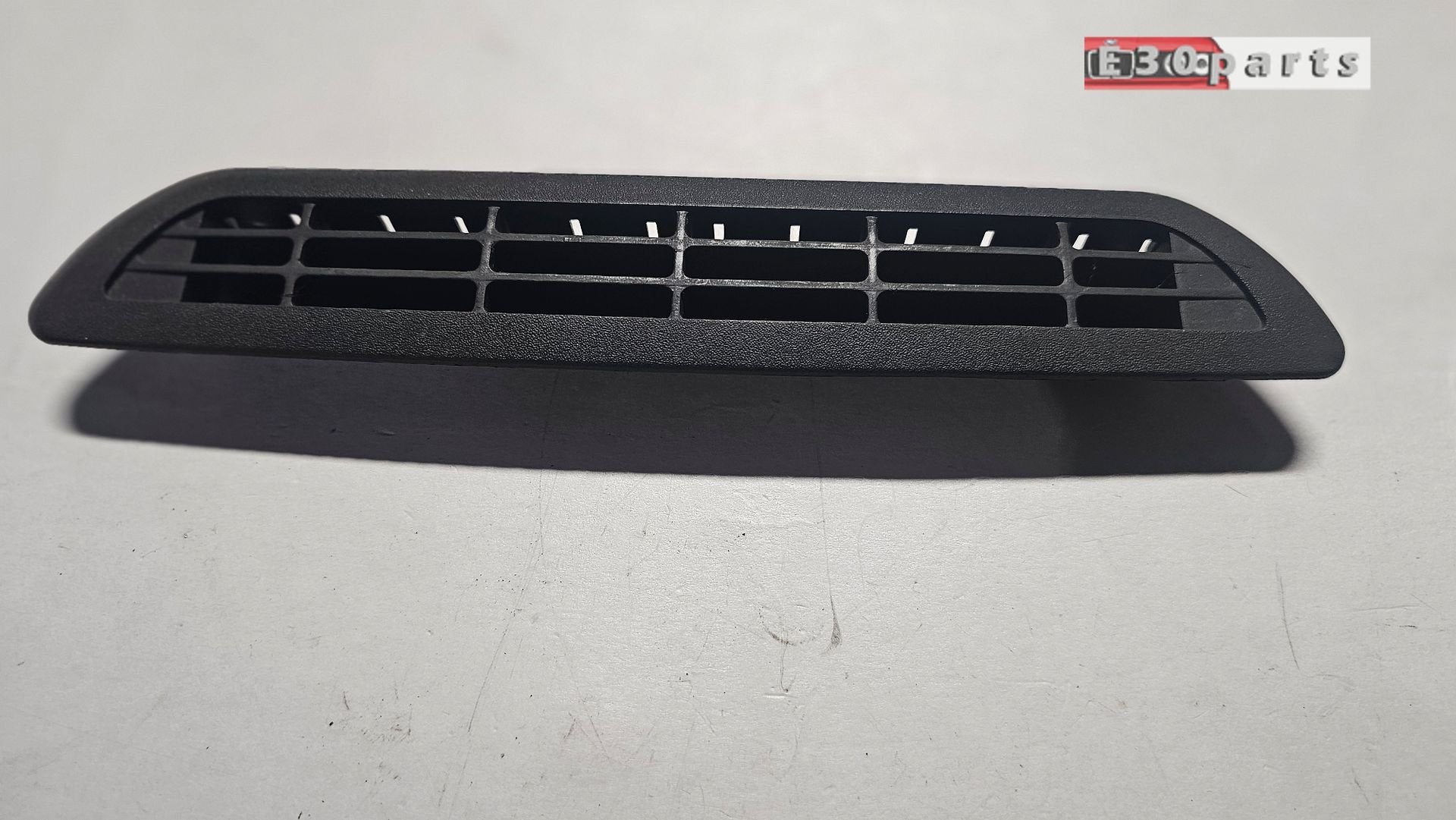 Luchtrooster op de hoedenplank BMW 3 serie E30 51461929555 1, Gebruikt, -, Ophalen of Verzenden, -