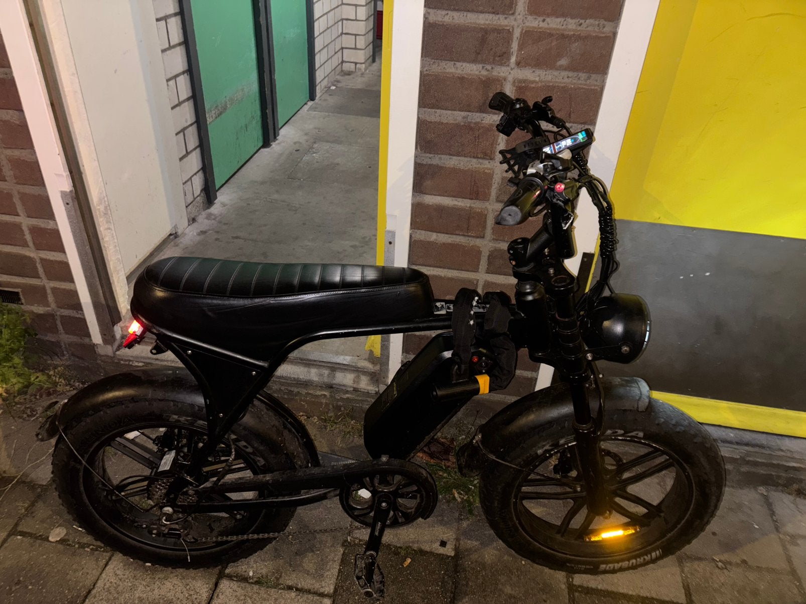 V8, Ophalen of Verzenden, Zo goed als nieuw, Overige typen