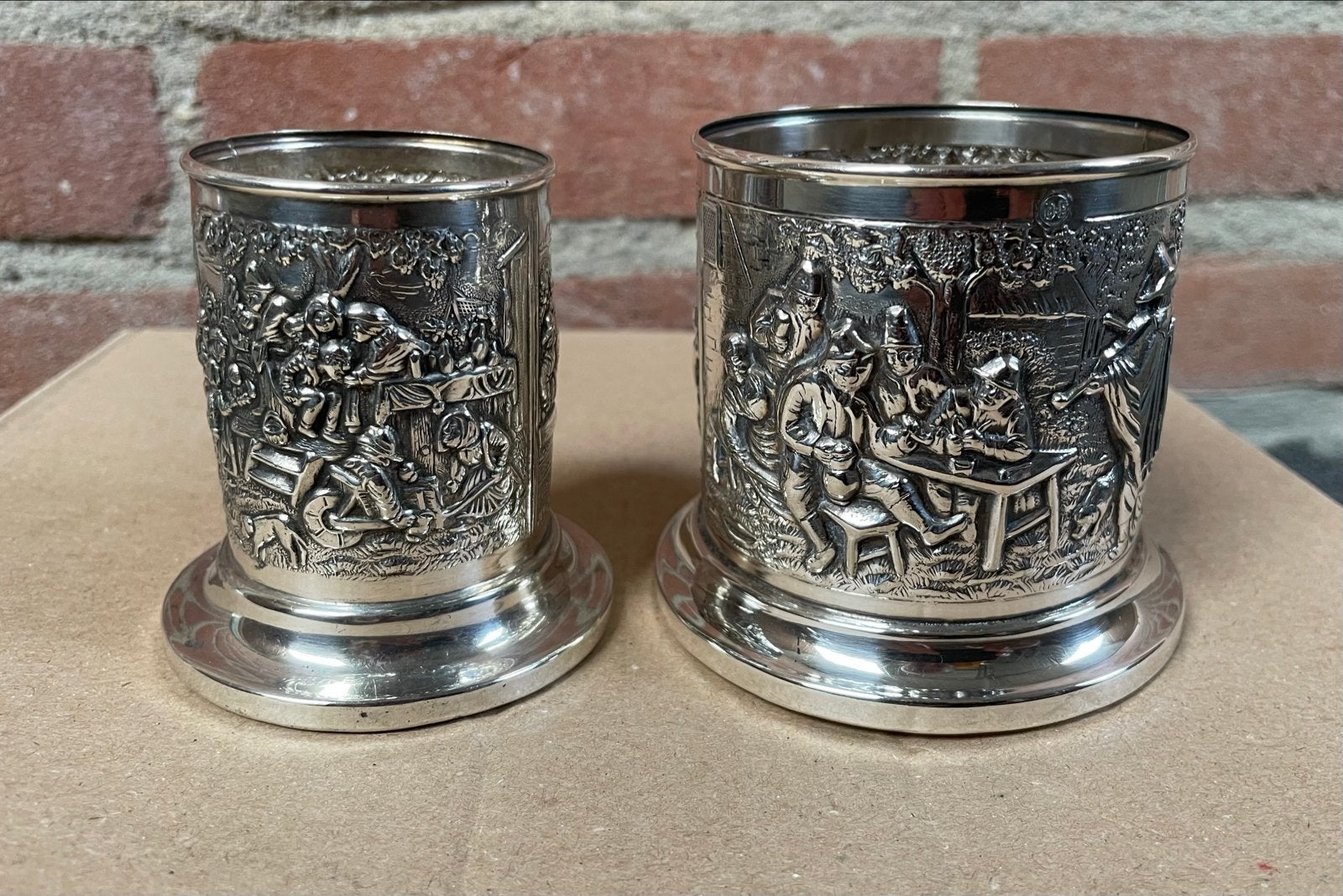 Verzilverde Lepelvaasjes H. Hooijkaas - Oud-Hollands Taferee, Ophalen of Verzenden, Zilver