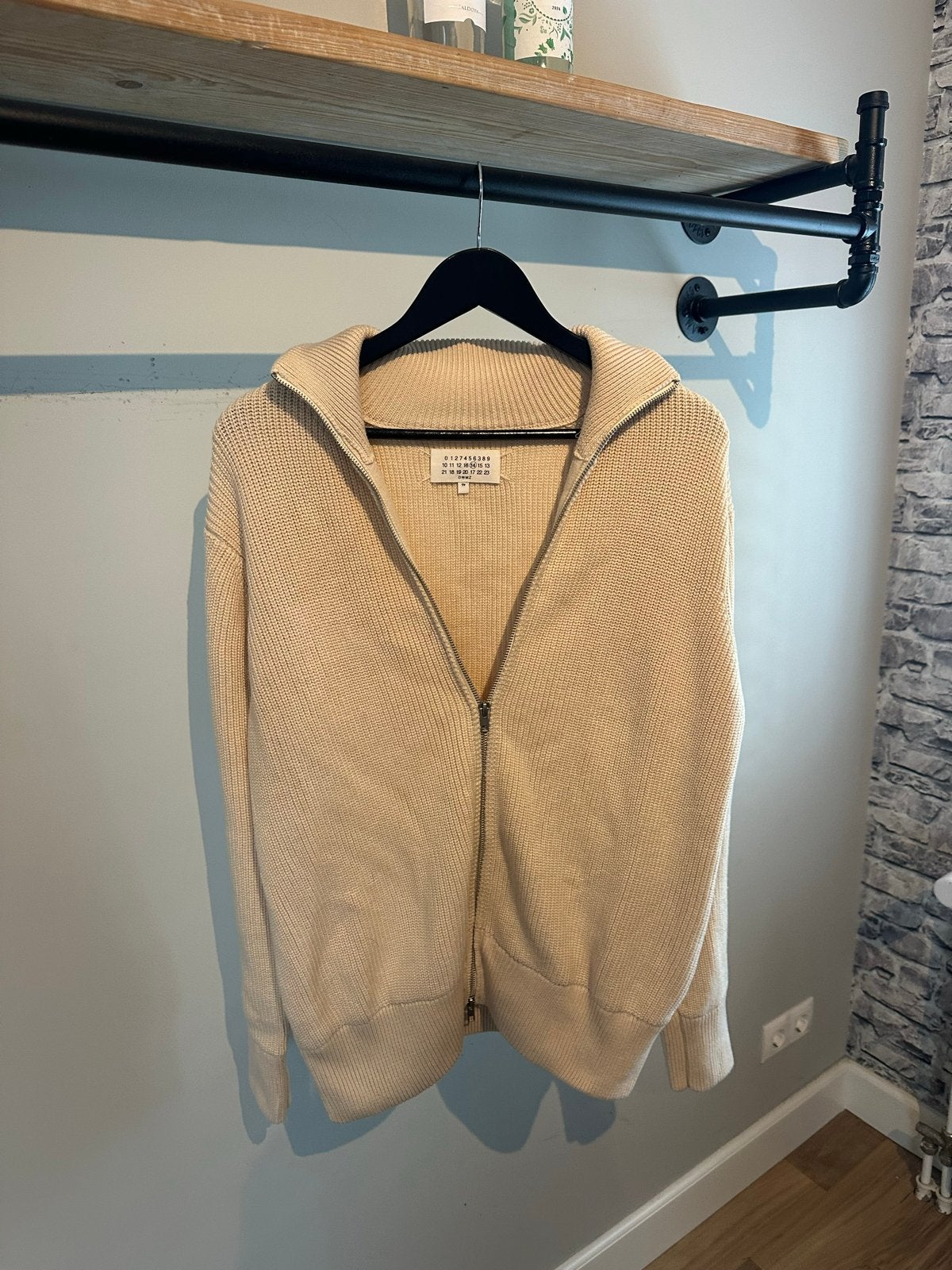Maison Margiela Zip-Up Coltrui - Beige, Maat M, Ophalen of Verzenden, Zo goed als nieuw, Maat 48/50 (M), Beige