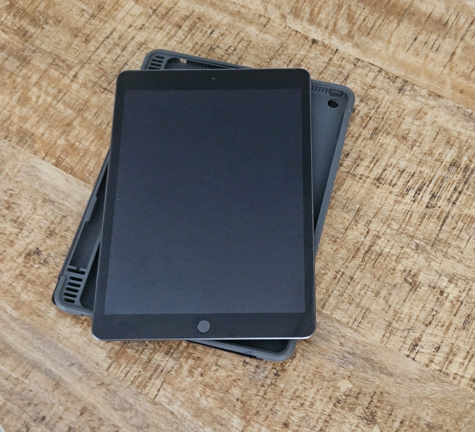 iPad 8e generatie 10.2 nieuwstaat, 32 GB, Apple iPad, Zwart, Zo goed als nieuw