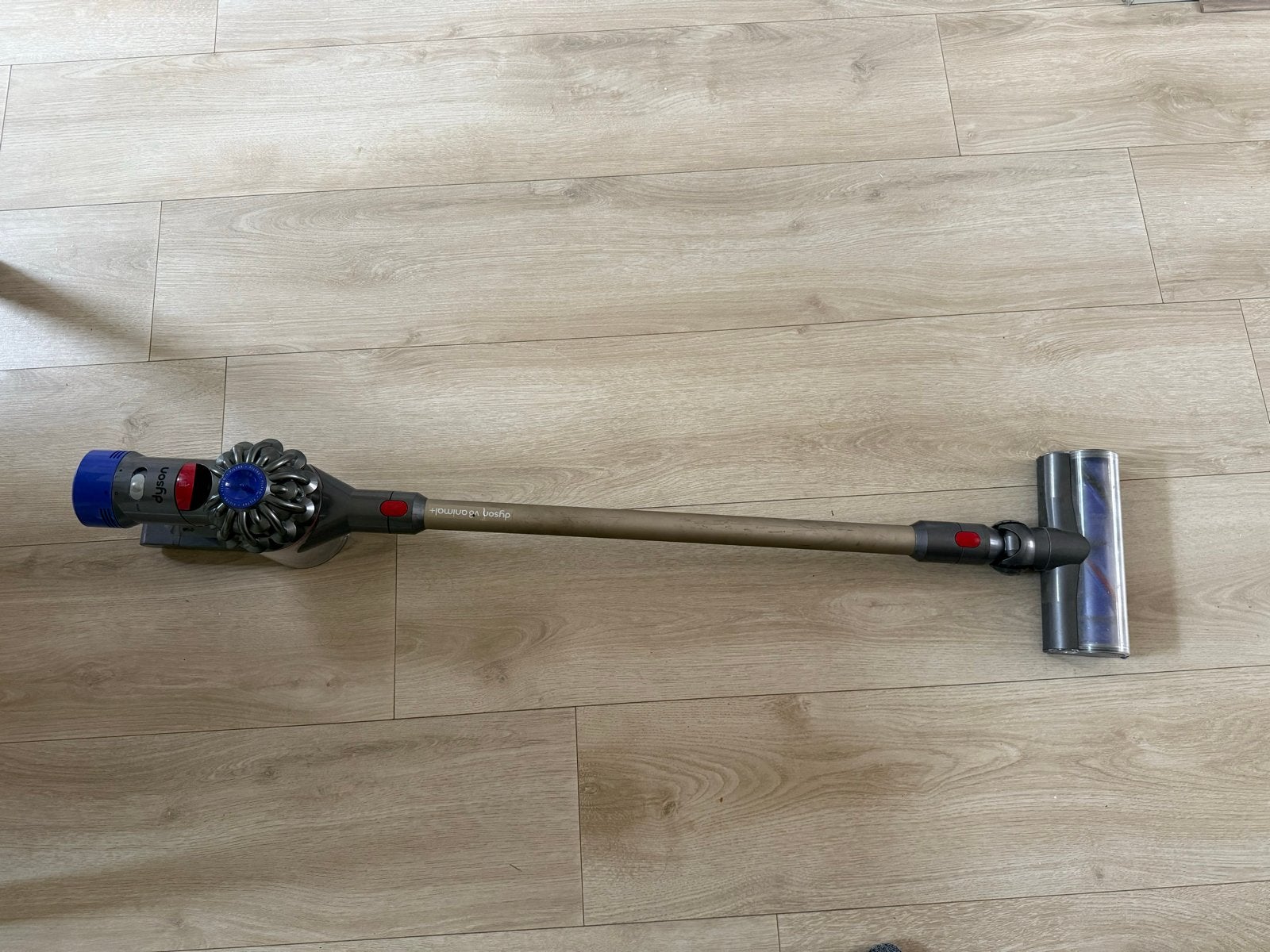 Dyson V8+ Steelstofzuiger - Batterij defect, Ophalen, Draadloos, Dyson, Niet werkend