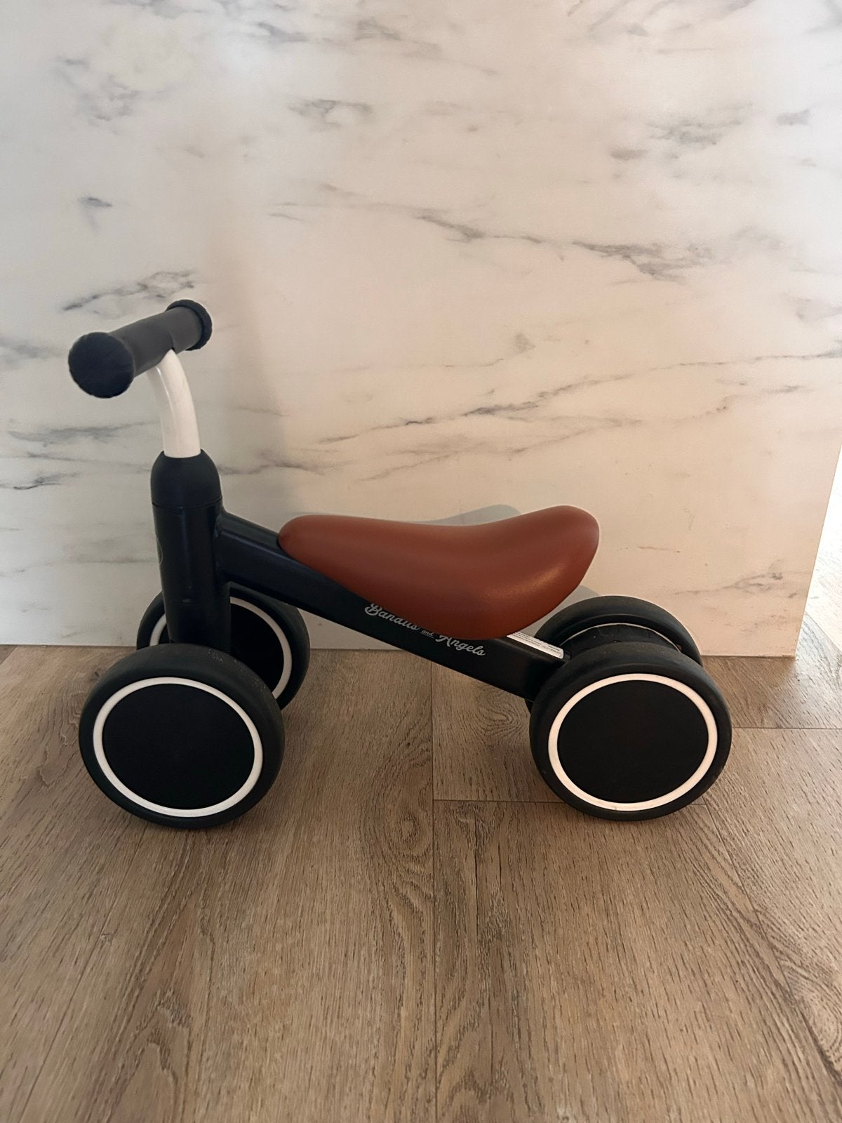 Bandits and Angels Loopfiets - Zwart met Bruin Zadel, Ophalen, Zo goed als nieuw, Loopfiets