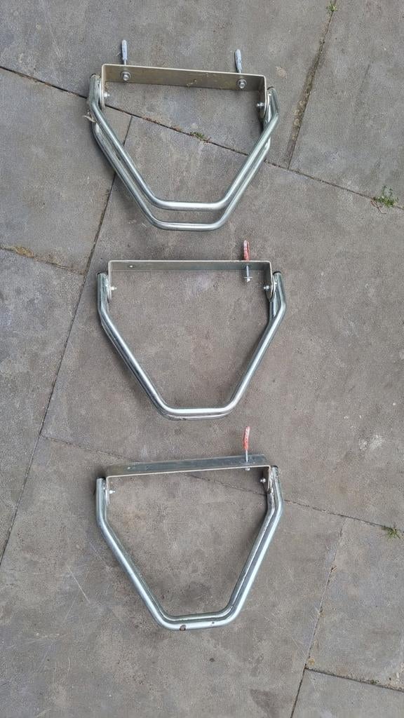 Set van 6 fietsenrekken voor muurbevestiging, Ophalen