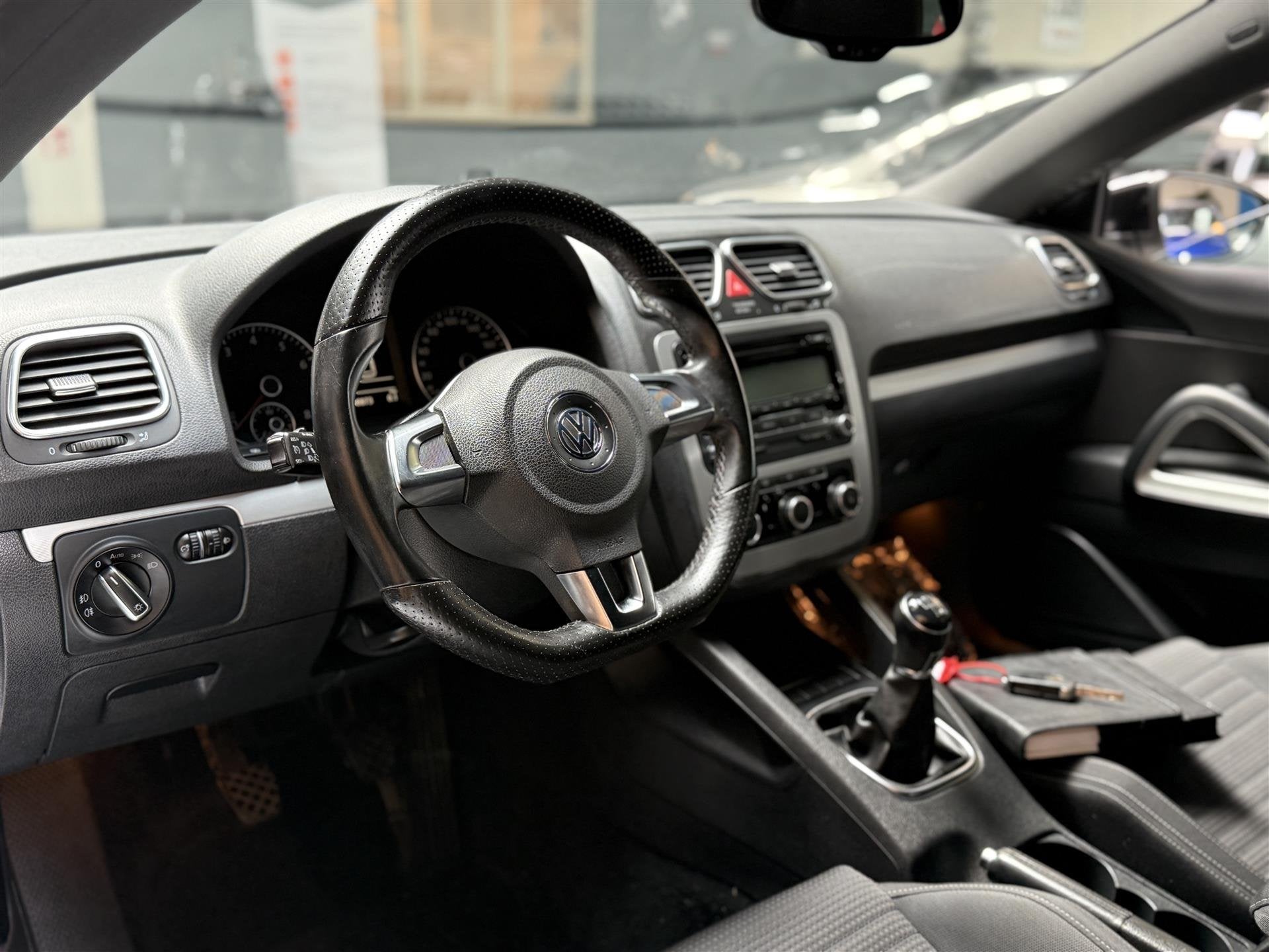 Volkswagen Scirocco 1.4 TSI 122PK Airco Cruise Stoelverwarmi, Gebruikt, 4 cilinders, 1290 kg, Bedrijf