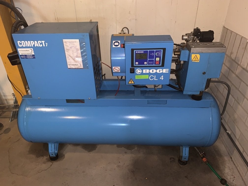 BOGE schroef compressor professioneel, Doe-het-zelf en Verbouw, Compressors, Gebruikt, 10 bar of meer, 100 liter of meer, 200 tot 400 liter/min