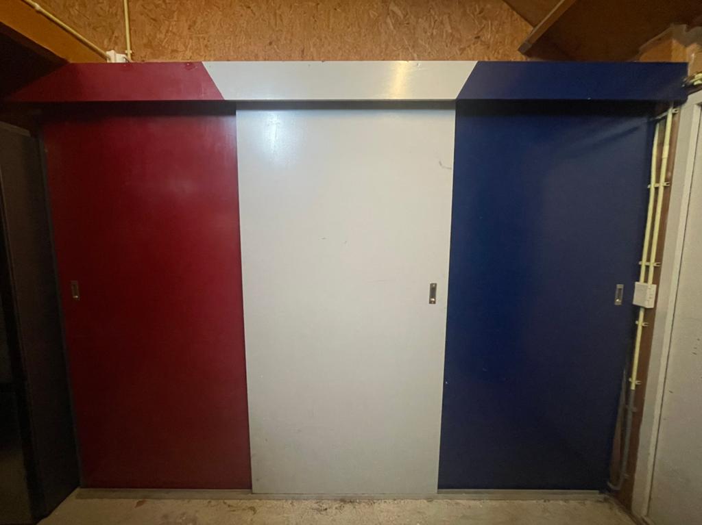 GRATIS: Stellingkasten met losse roldeuren, Huis en Inrichting, Kasten | Roldeurkasten en Archiefkasten, Gebruikt, 200 cm of meer