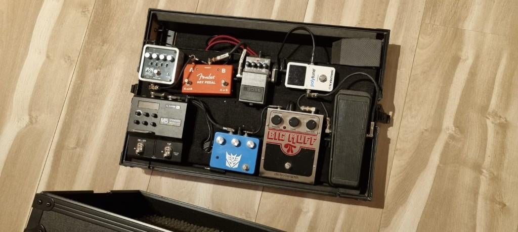 Gitaareffecten, complete setup in flight case, Muziek en Instrumenten, Effecten, Ophalen, Gebruikt, Delay of Echo