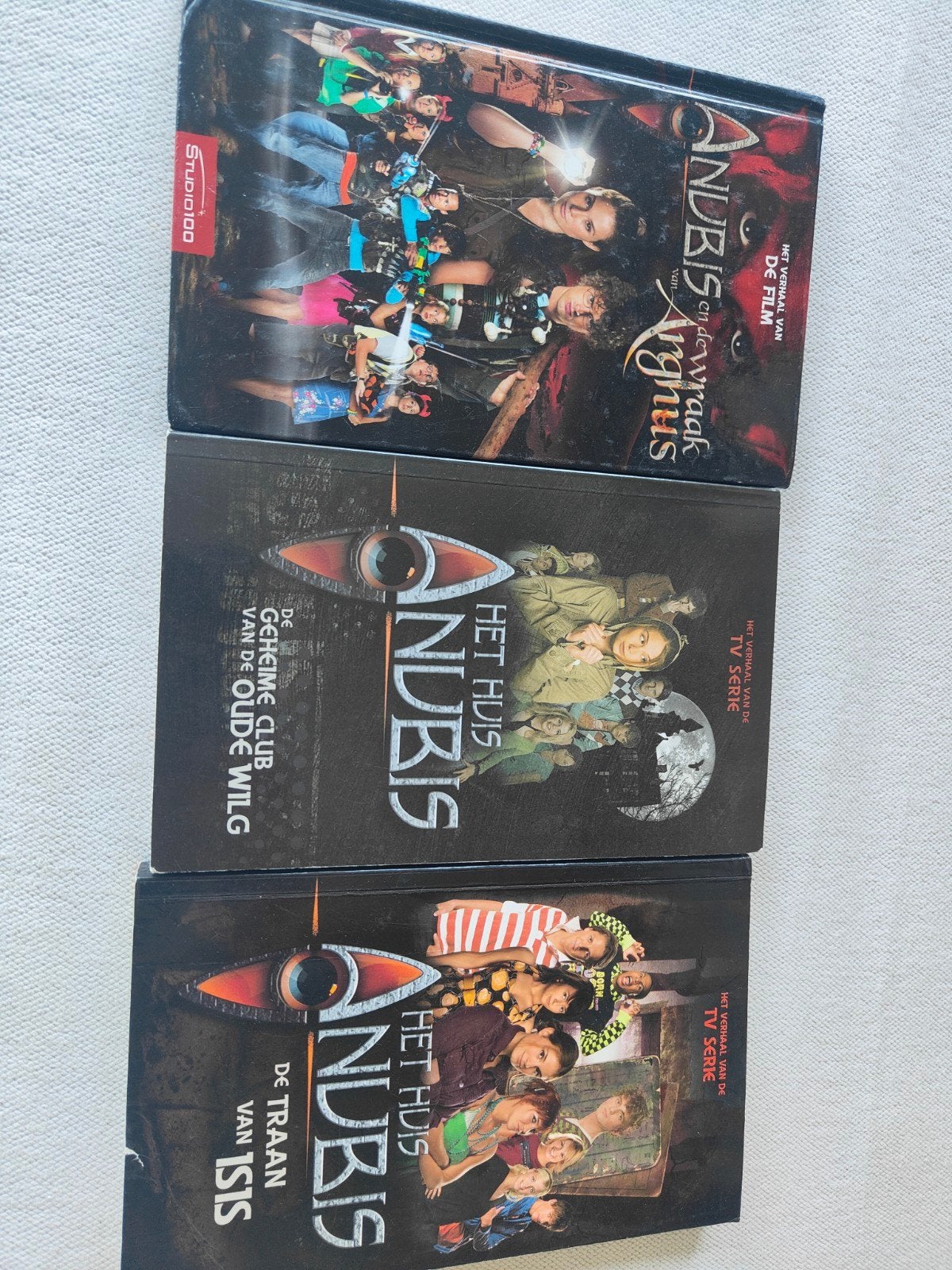 3x het Huis Anubis boeken oa De Wraak van Argus l, Boeken, Ophalen of Verzenden