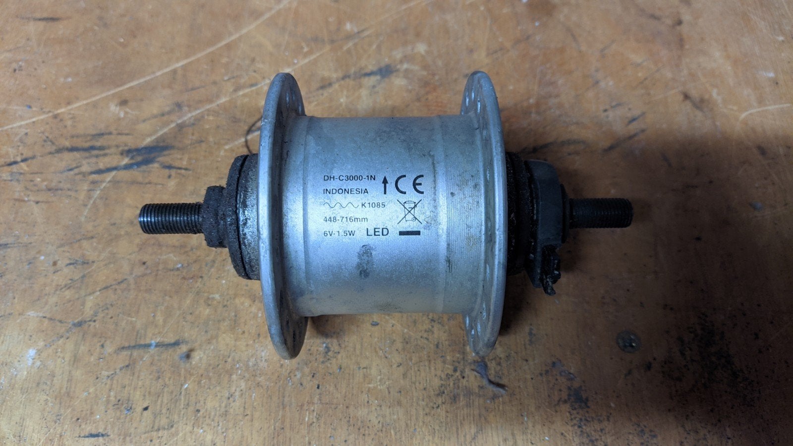 Shimano Nexus Naafdynamo DH-C3000-1N 6V 1.5W LED, Wiel, Gebruikt, Elektrische fiets, Ophalen of Verzenden