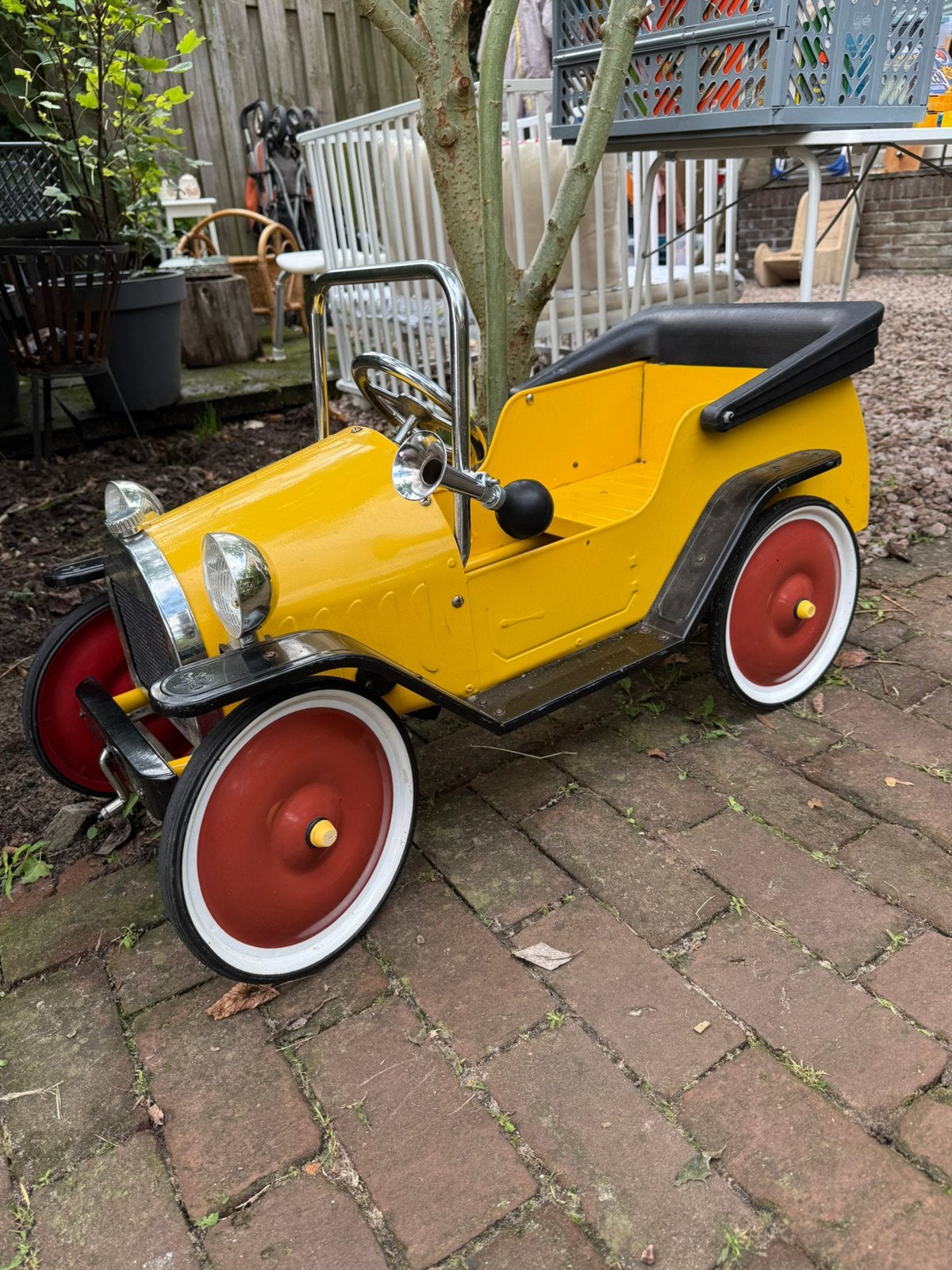 Vintage metalen trapauto, brum retro oldtimer, kinderauto, Ophalen, Zo goed als nieuw, Overige merken