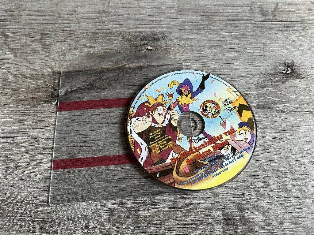 CD De klokkenluider van de Notre Dame Disney, Ophalen of Verzenden, Overige figuren, Zo goed als nieuw, Overige typen