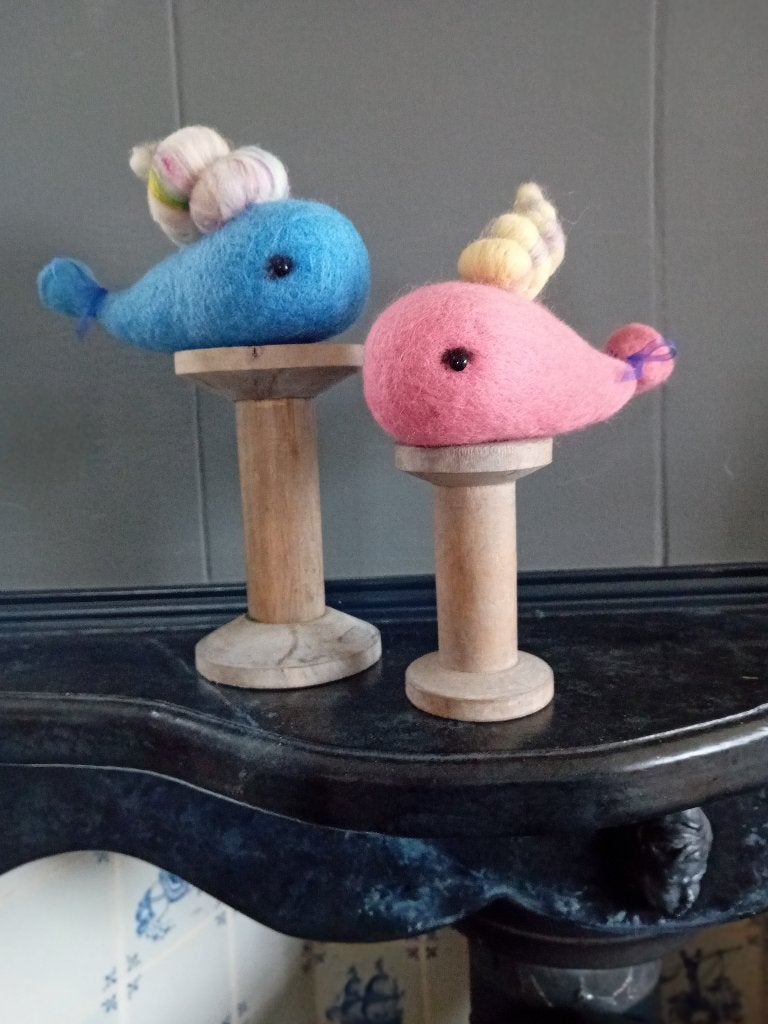 Genaaldvilte walvisjes, schapenwol, naaldvilten., Hobby en Vrije tijd, Ophalen of Verzenden, Nieuw, Figuurtje(s)