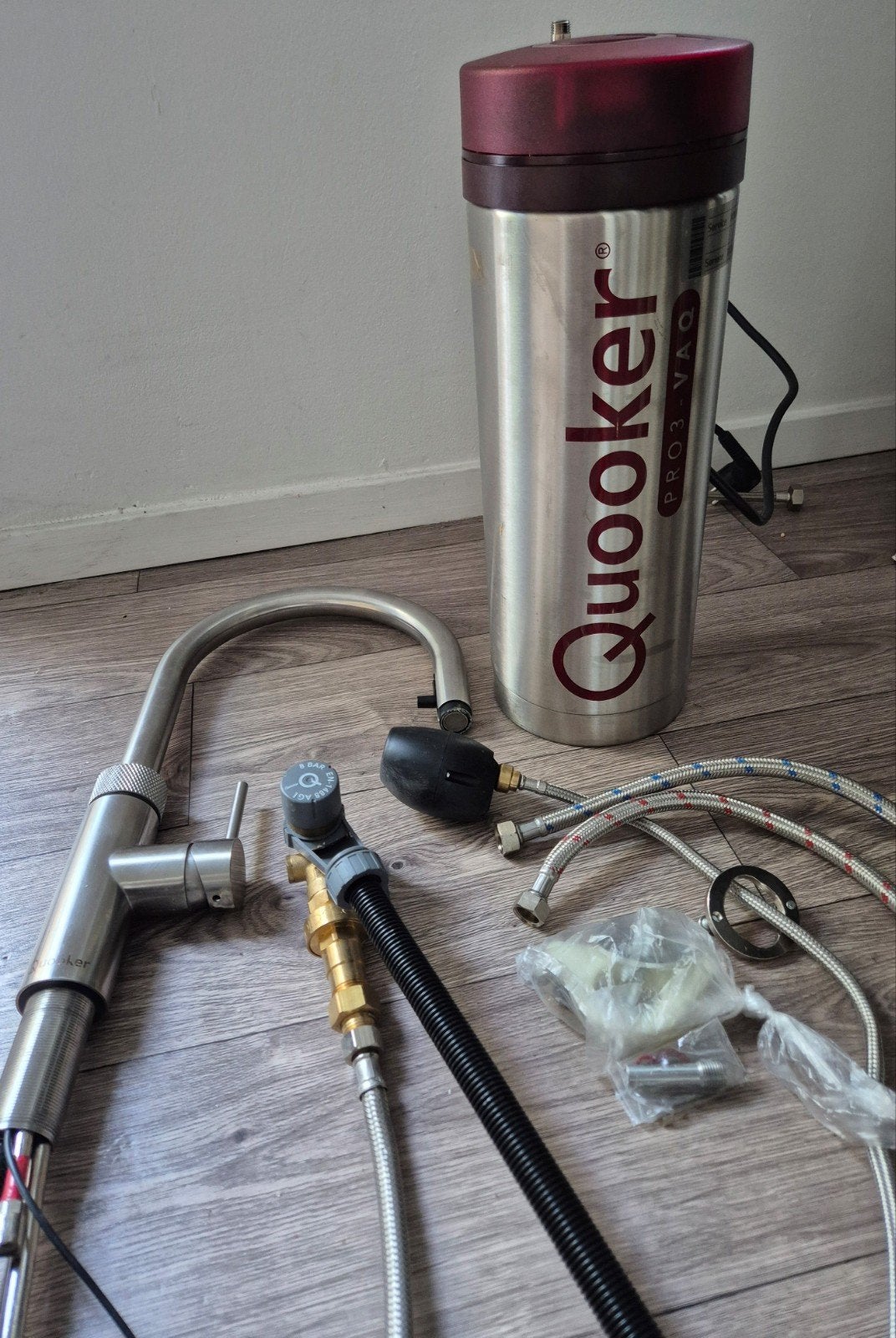 Quooker PRO3 VAQ Boiler + Mengkraan en Aansluitset, Ophalen, 25 tot 50 cm, Minder dan 100 cm