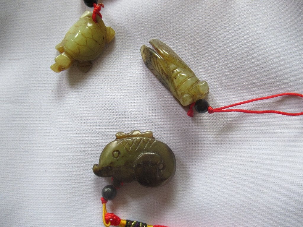 JADE Beeldjes VIS SCHILDPAD en KREKEL 5 cm lang zie beschr., Ophalen of Verzenden, Mineraal