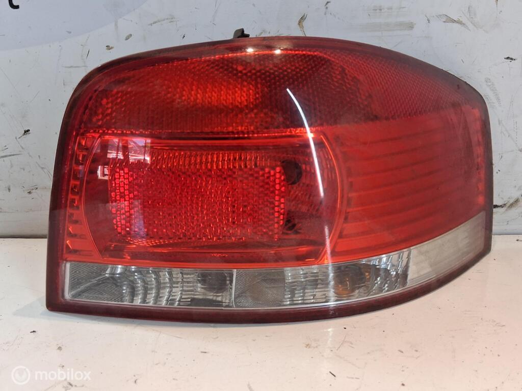 Achterlicht R Audi A3 8P 2.0 FSI ('03-'12) 8P0945096, Auto-onderdelen, Verlichting, Audi, Gebruikt, Audi, Ophalen of Verzenden