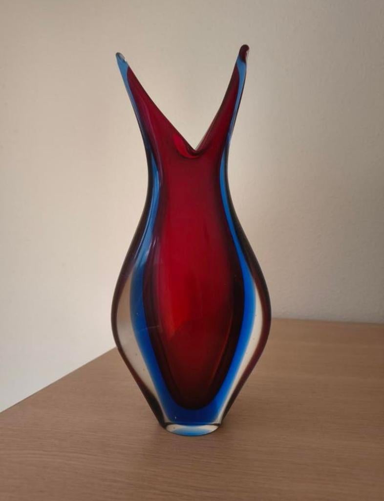 Prachtige Murano vaas, rood en blauw glas, vintage design, Ophalen
