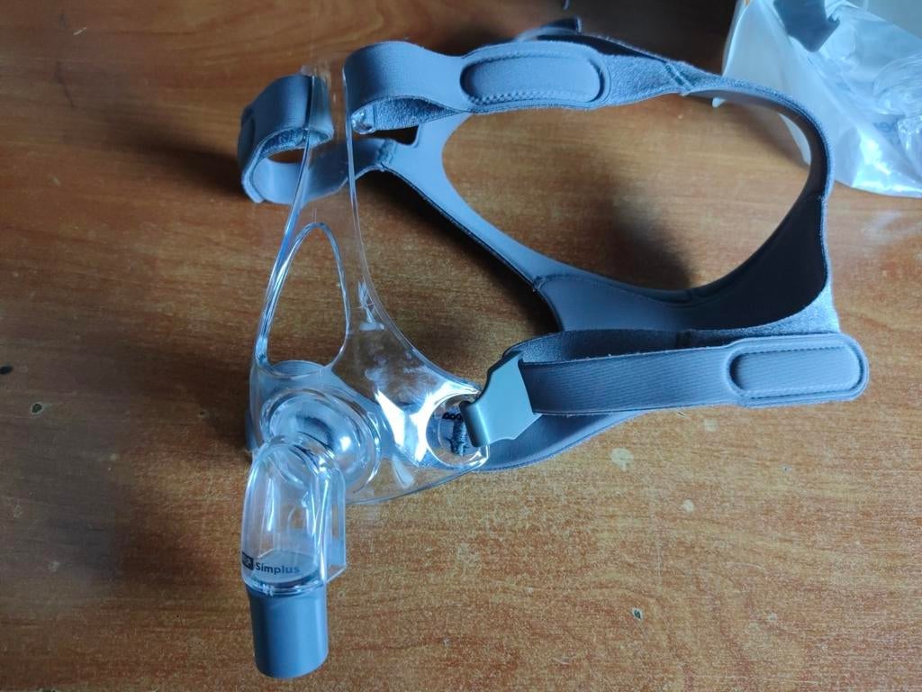 F&P Simplus cpap masker maat M geen mondstuk zie foto, Diversen, Ophalen