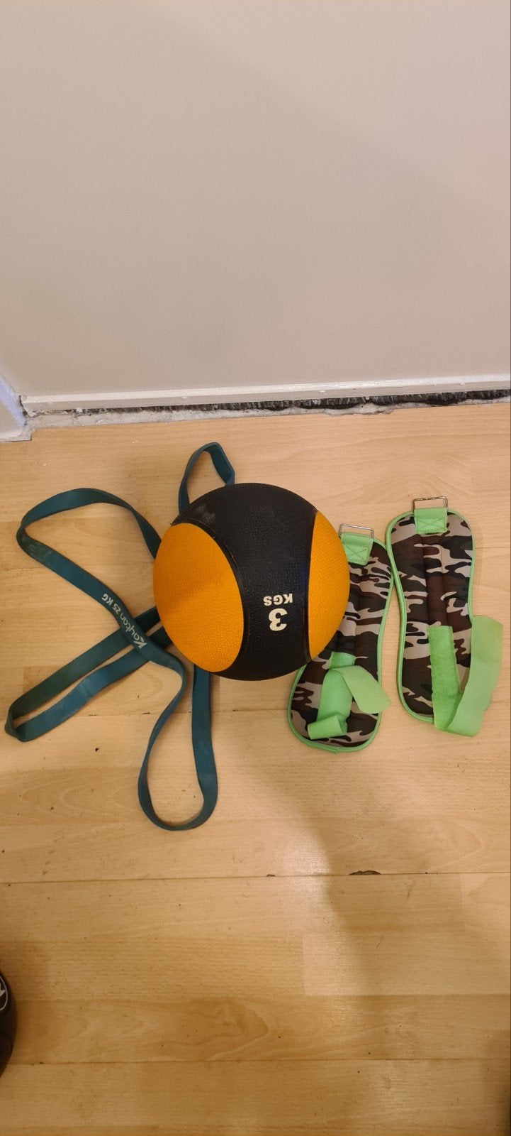 Fitness set: Medicijnbal, weerstandsband en enkelgewichten, Ophalen, Gebruikt, Benen, Medicijnbal