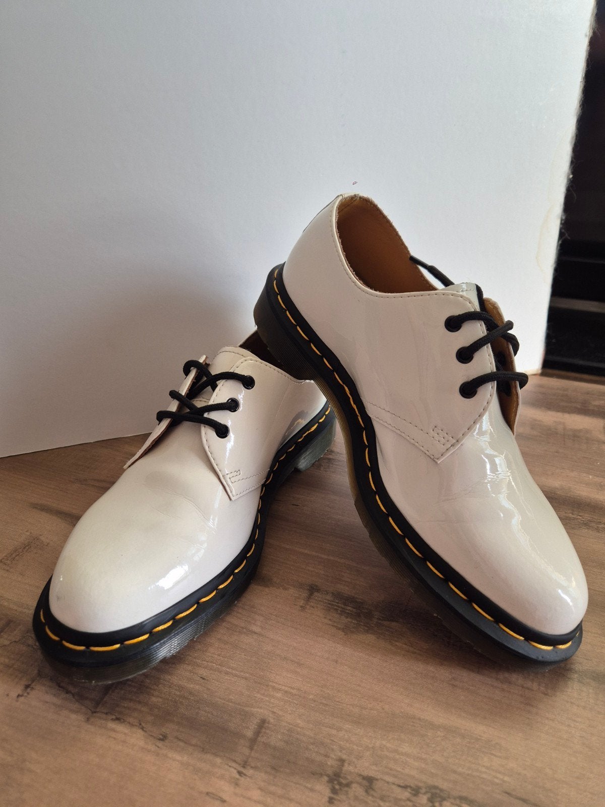 Dr. Martens 1461 Lakleer Schoenen Maat 39, Schoenen met lage hakken, Wit, Ophalen of Verzenden, Dr. Martens